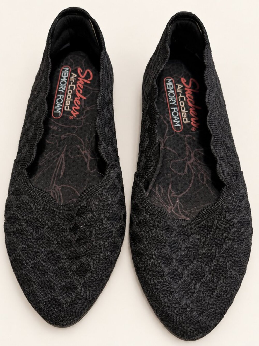 Skechers Cleo Honeycomb Black Knit Memory Foam Flats Size 7